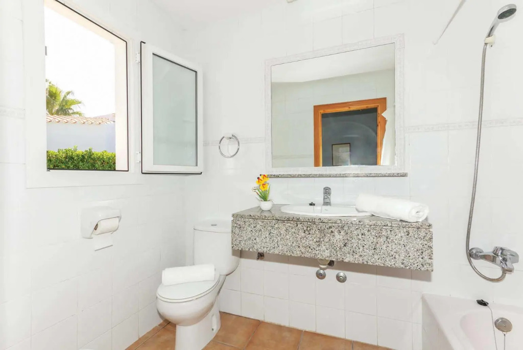 Villa Juana Large Private Pool AC WiFi