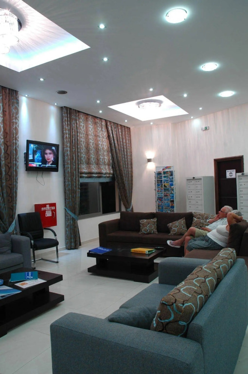 Letsos Hotel