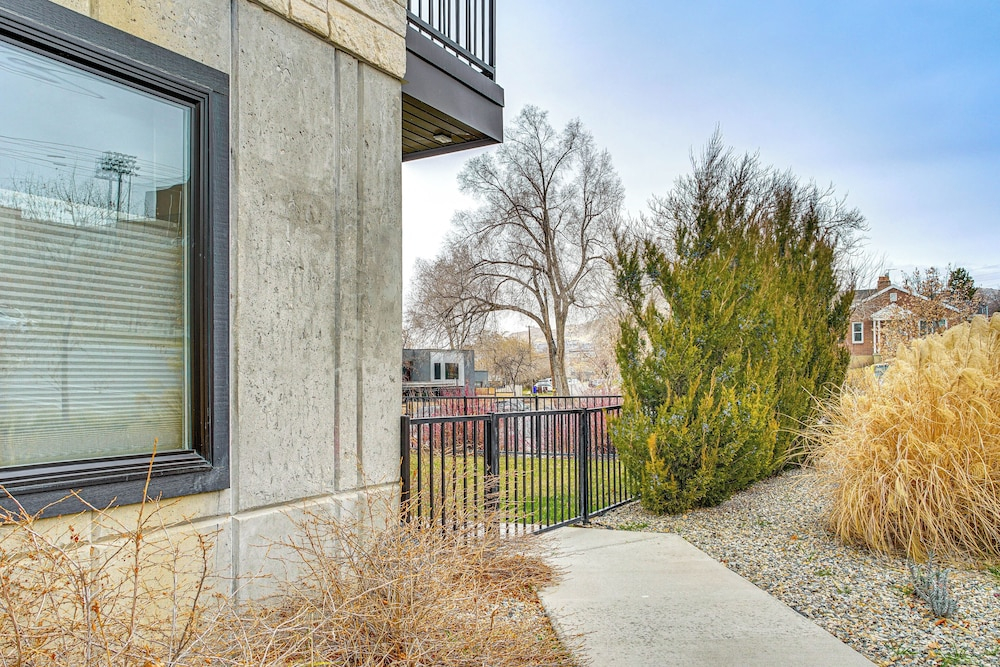 Hike, Ski & Explore Slc: Walkable Luxury Townhome