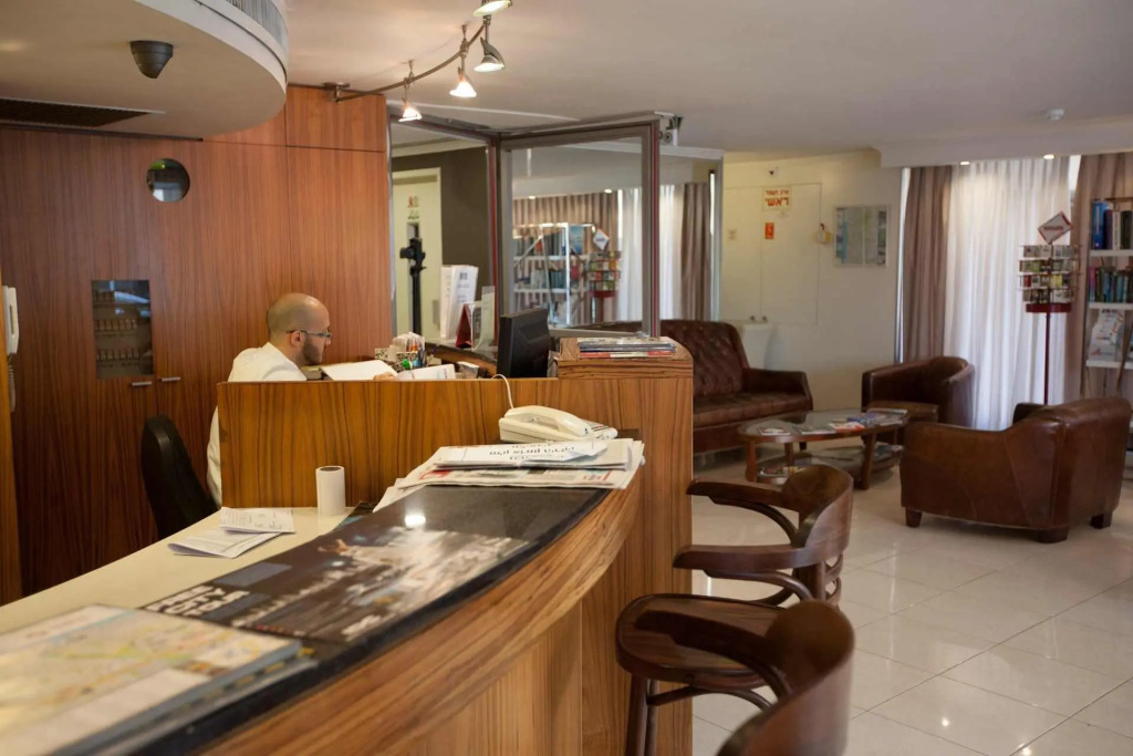 Armon Hayarkon