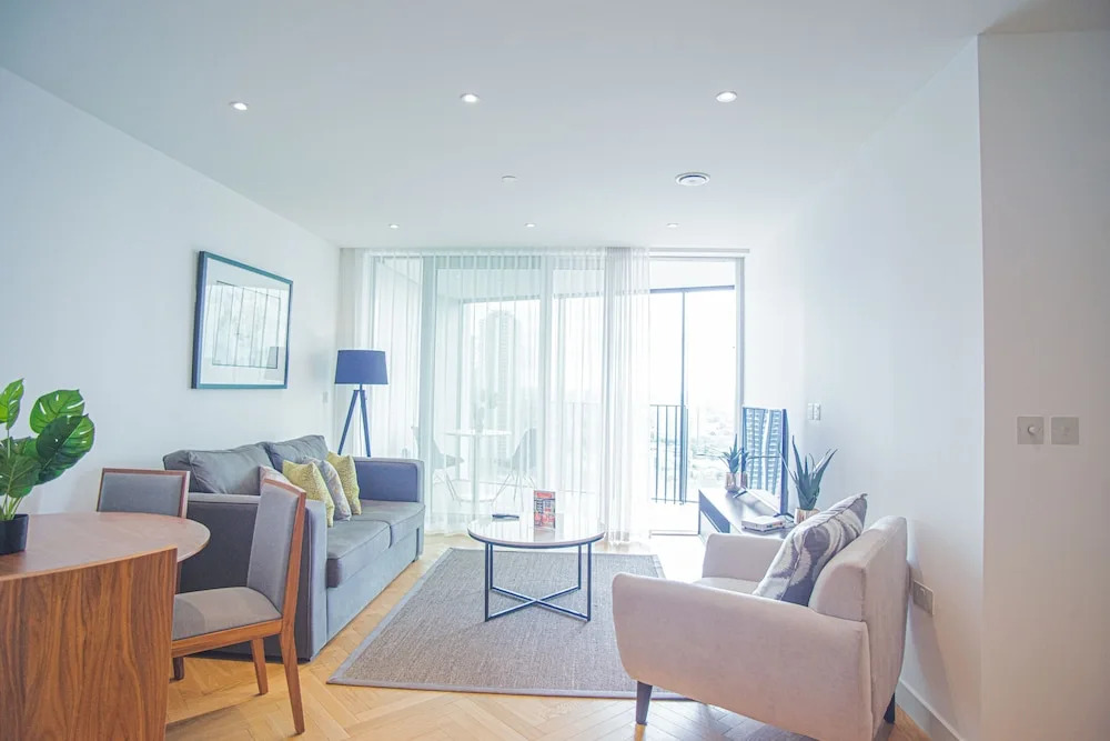 High Rise 1 Bedroom Apartment in Southbank