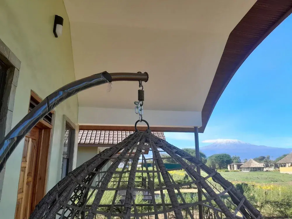Penety Amboseli Resort