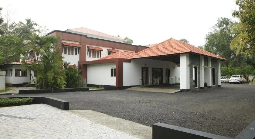 Karapuram Village Resort & Spa