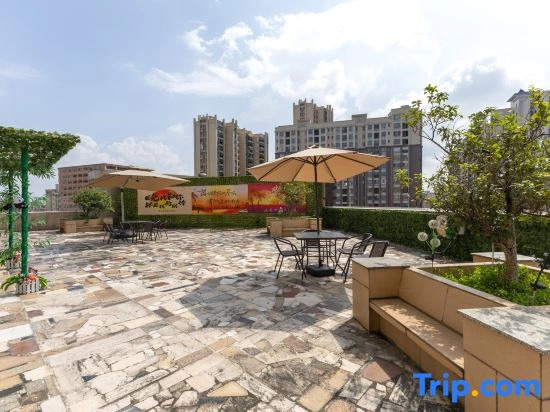 Vienna Hotel (Foshan Gaoming Avenue)