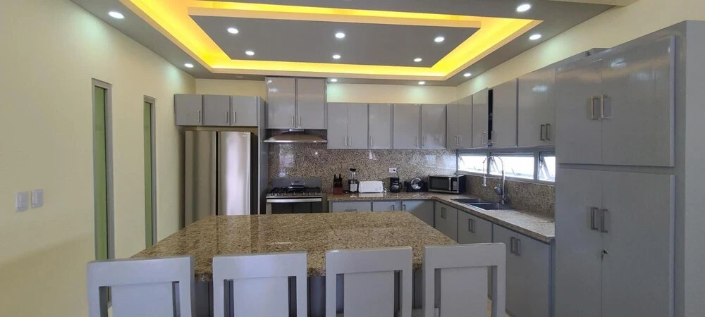 Luxurious Villa w Unique Amenities