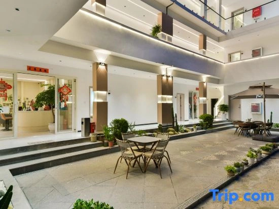 Jiayu Lanye Scenic Apartment (Dali Shuanglang)