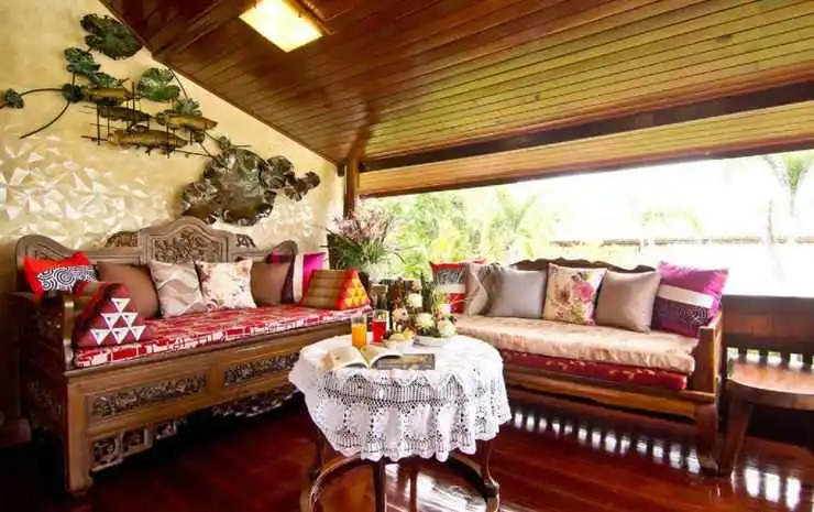 Bueng Bua Thong Resort