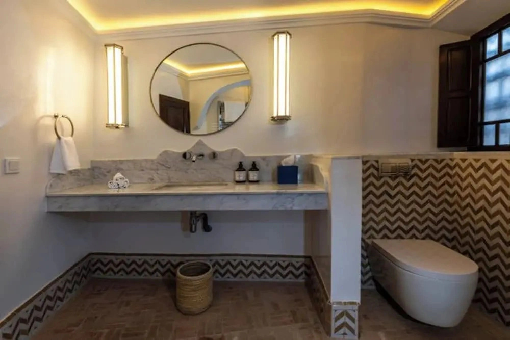 The Riad Saeed