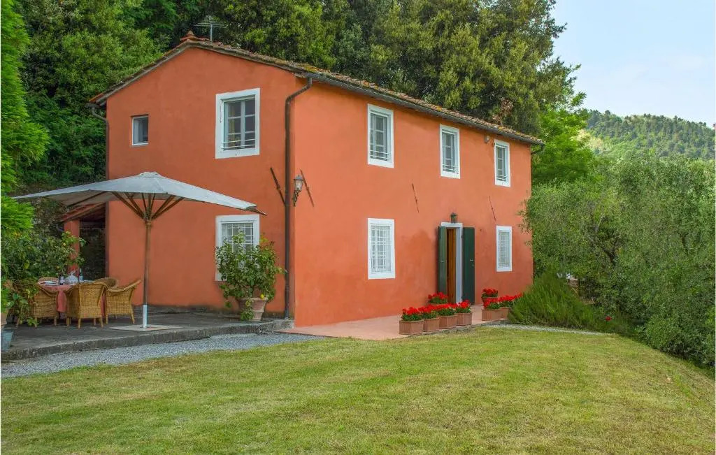 Awesome Home in San Martino in Vignale With 3 Bedrooms, Private Swimming Pool and Outdoor Swimming Pool