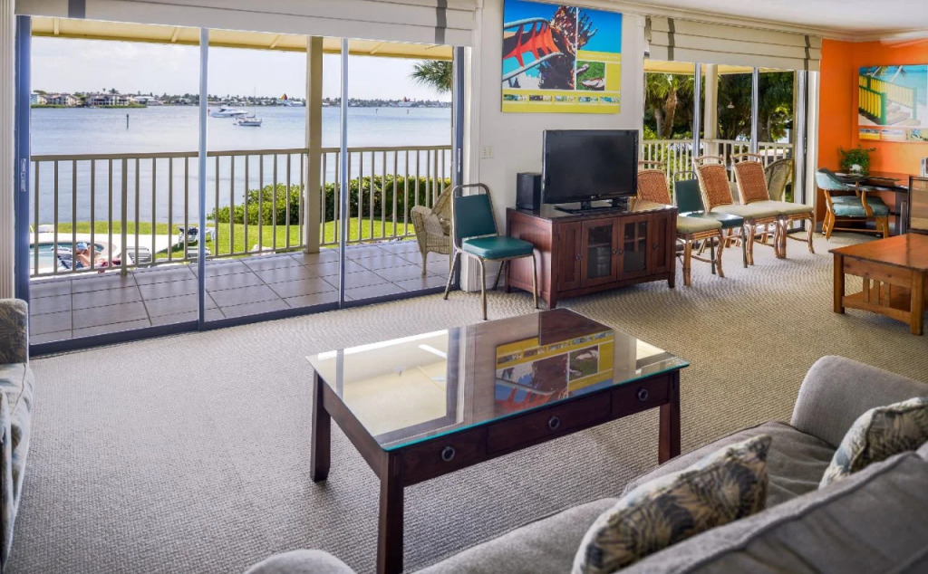 Hilton Vacation Club Charter Club Naples Bay