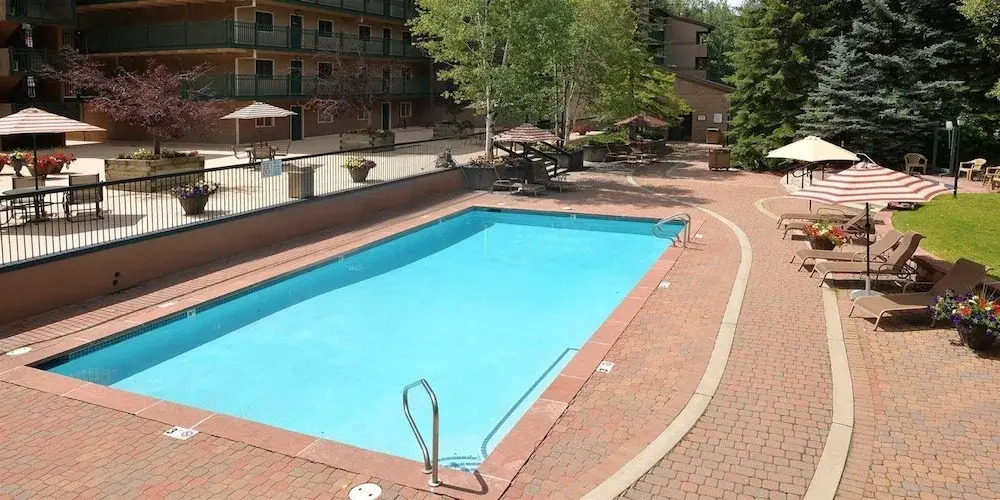 Lionshead Village 2 Bedroom - Walk to Eagle Bahn Gondola!