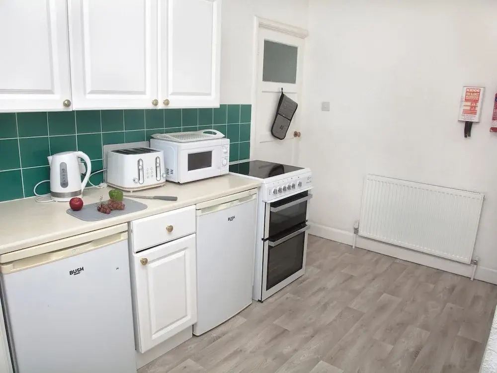 Weymouth Bay Apartment B
