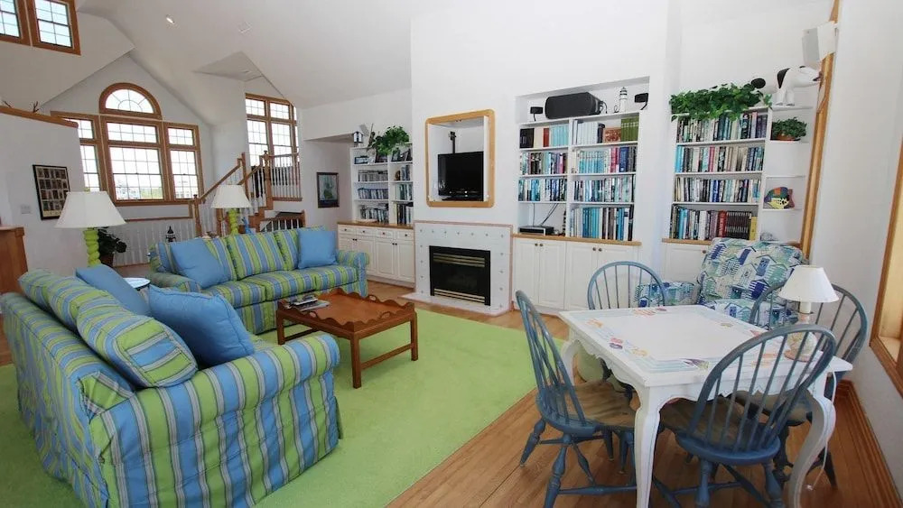 Sandy's Way - 5 Br Home