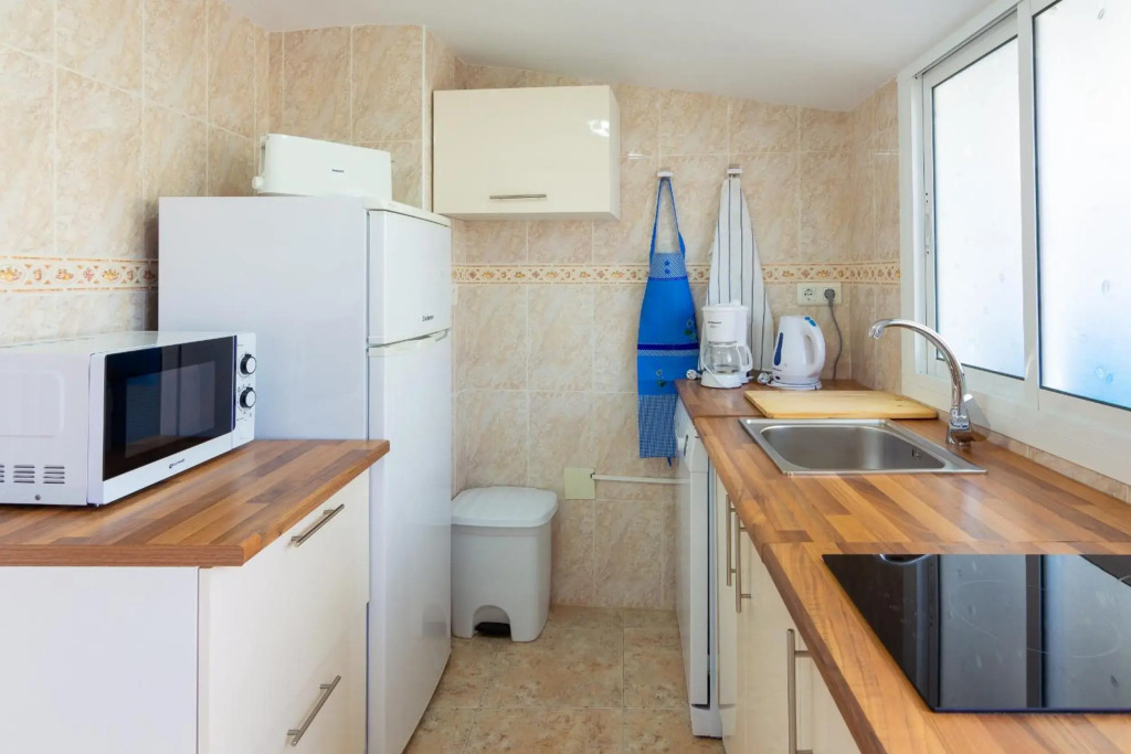 Hostal Boutique Luna de Nerja OLIVE OIL FREE DEGUSTATION & SALE