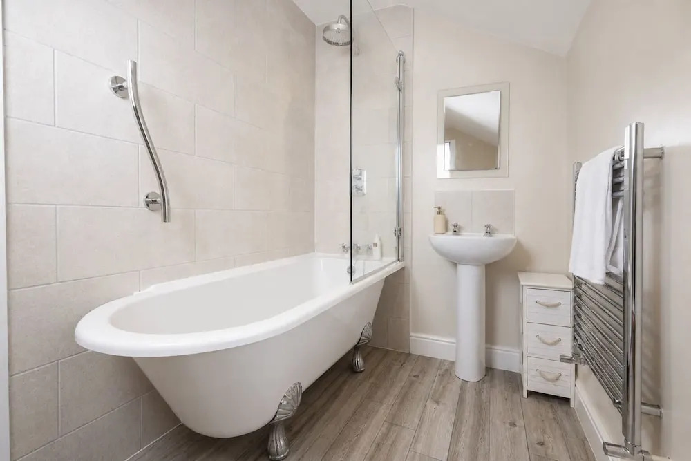 Maggie Puddle Cottages