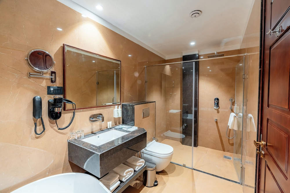 Playotel Premier, Ujjain