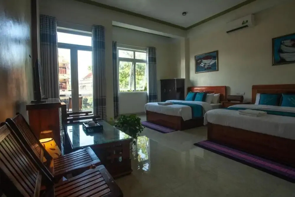 Song Toan Hotel