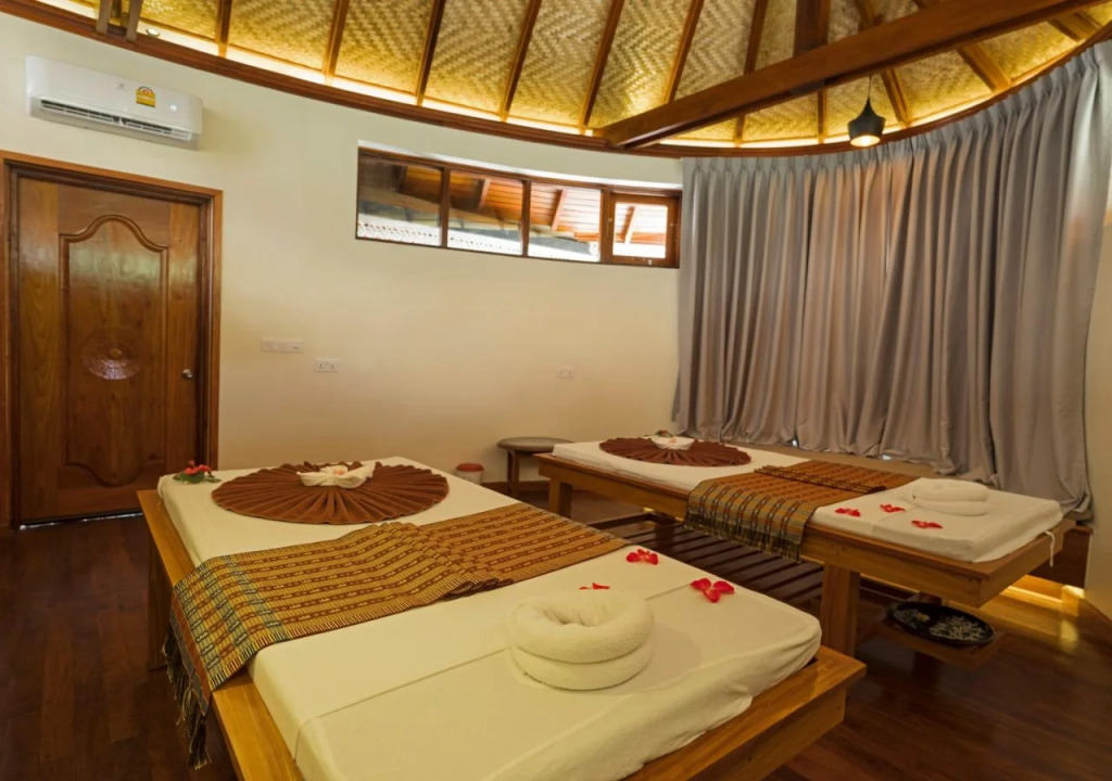 Thande Beach Hotel