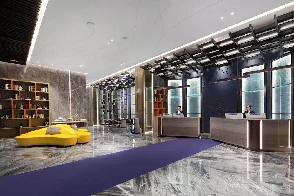 Shenzhen Naive S Hotel (Xili Metro Station Store)