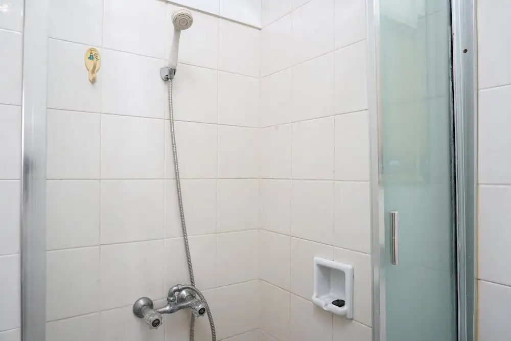 2Br with Pool View at Beverly Tower Apartment