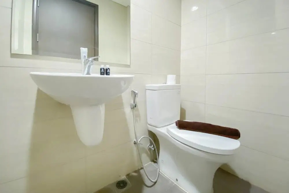 Cozy And Minimalist Studio Room Ciputra International Apartment