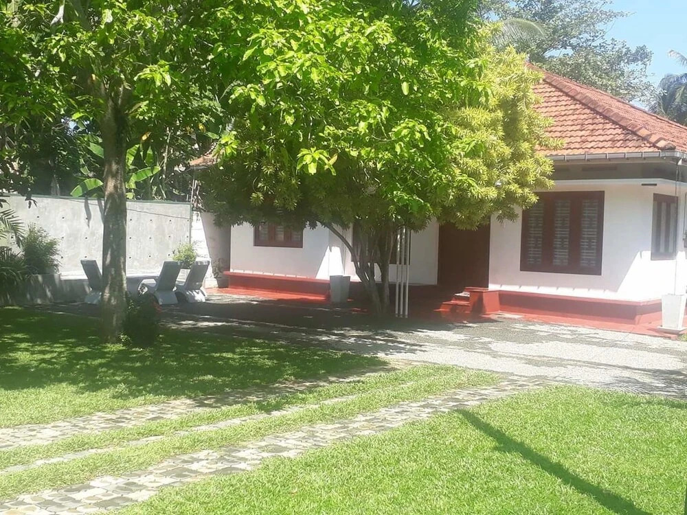 Villa Lagoonedge