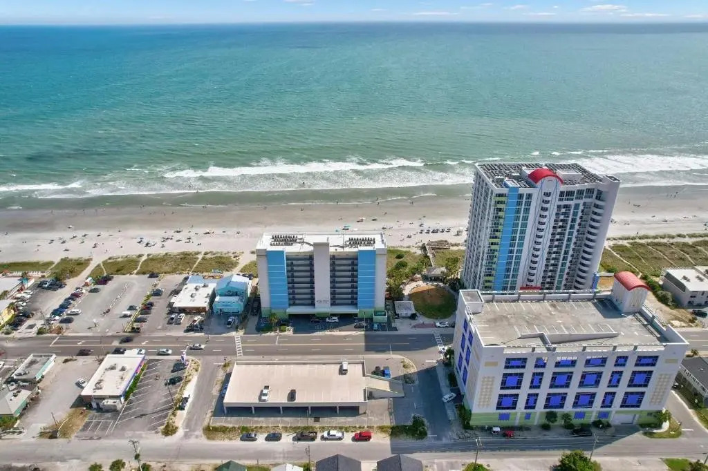 Springs Towers 304 3Br