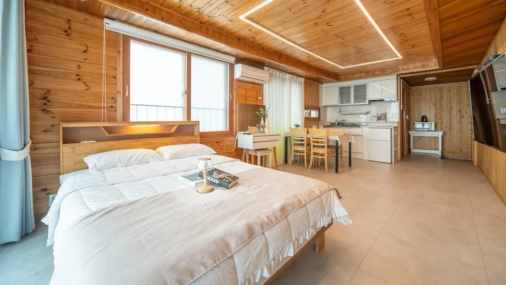 Sokcho The View Pension