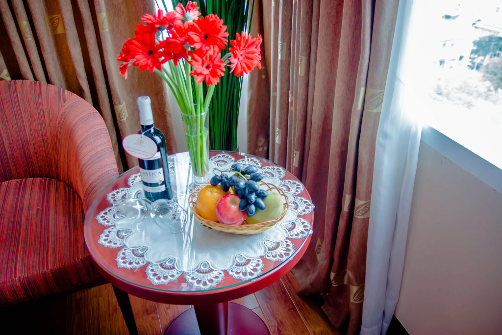 Отель KiN Hotel Thi Sach Edition