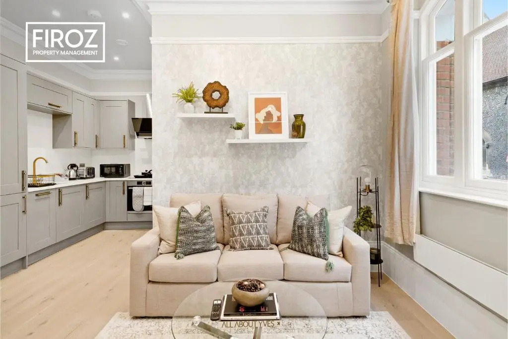 Premium 1 Bed 1 Bath Apartments For Corporates By Redwood Stays