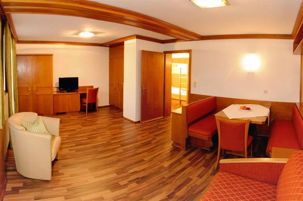 Familienhotel Felsenhof
