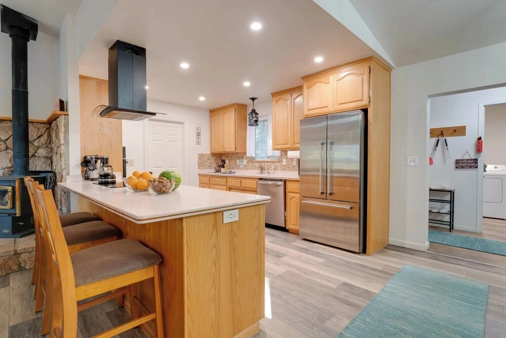 Wooded 2-unit Combo, 1 Mi to Lake Almanor