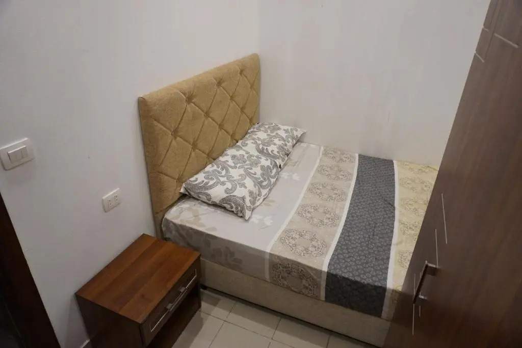One Bedroom Apt at the View - B104