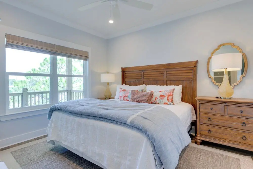 Luxe Family Condo w/ Gulf View in Dauphin Island!