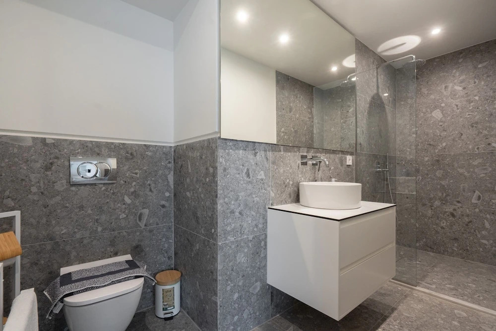 LIV Athinum 1 - Luxury Apartment 4B