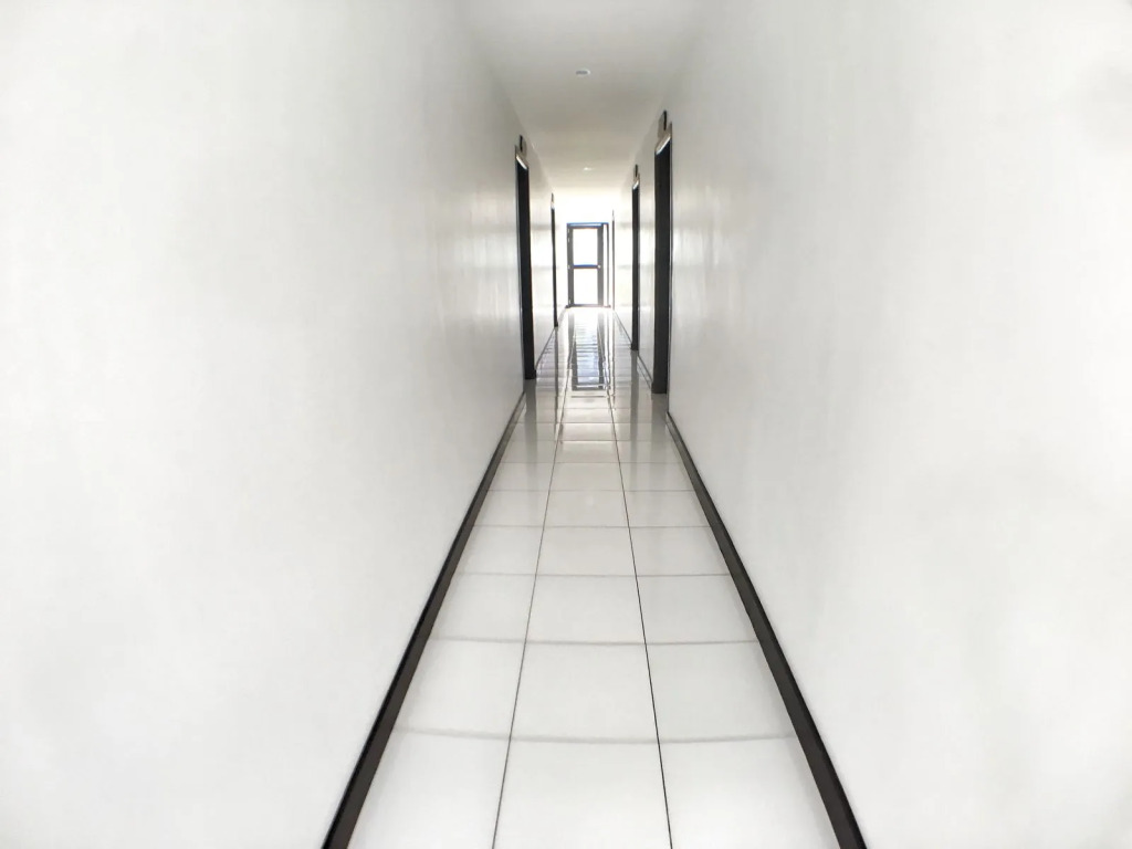 Ark Bayz Suites