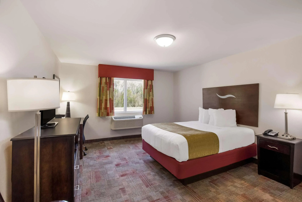 SureStay Hotel by Best Western Whittington Rend Lake