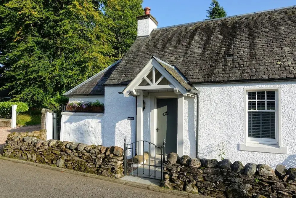Ross Lodge