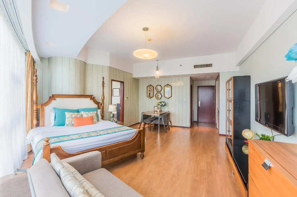 Westlake 7 Service Apartment