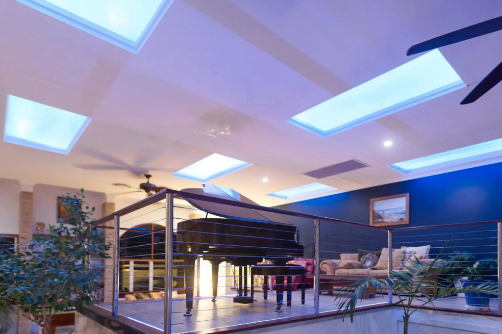 Luxury Penthouse 5 BDR 3 Bath Twin Rain Showers 365 sq mtrs