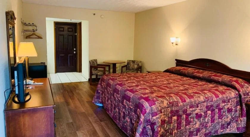 Landmark Inn On The River Sevierville