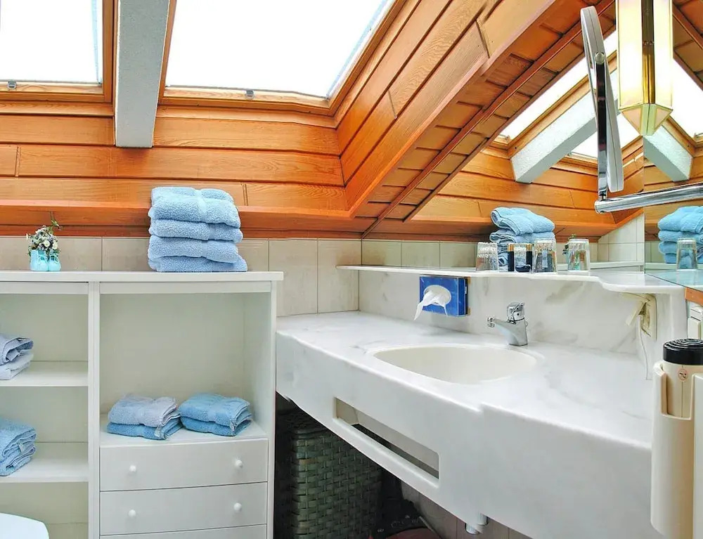 Chalet in Dienten With Ski-in Access & Pool