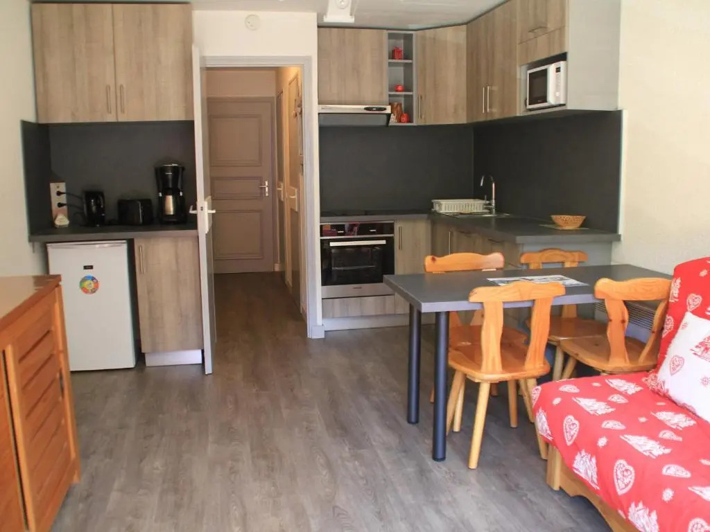Appartement Châtel, 1 pièce, 4 personnes - FR-1-200-203