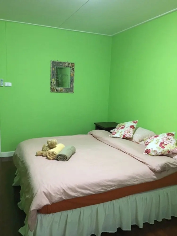 Pin Guest House