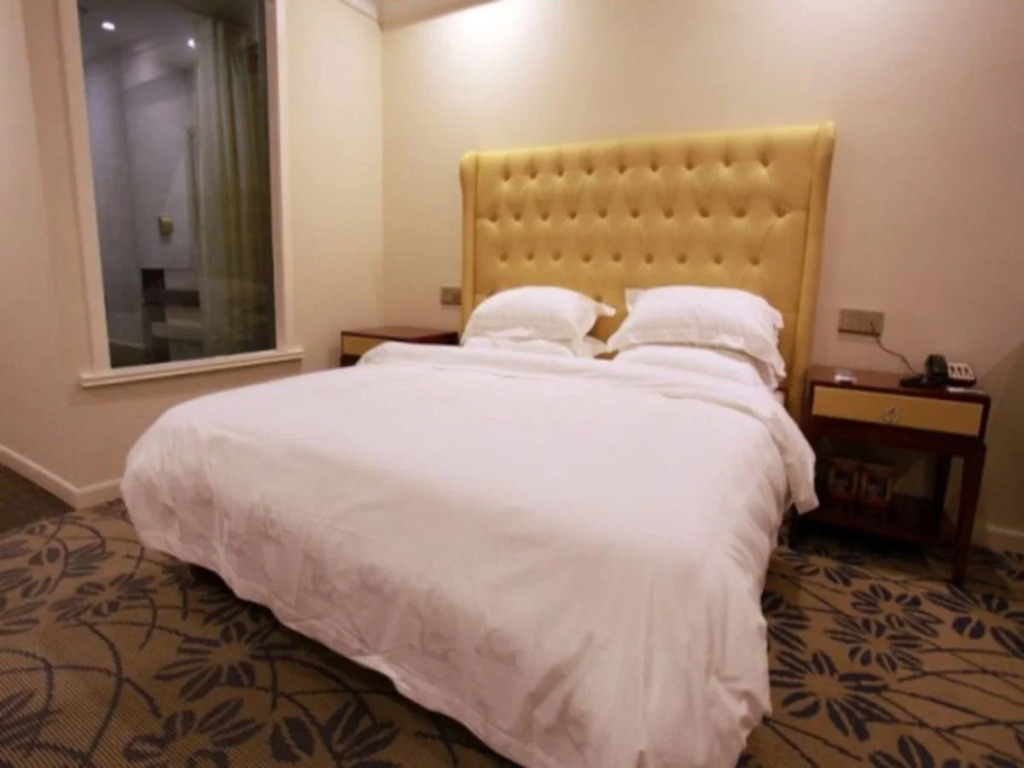 GreenTree Eastern Rizhao RongAn Shuimuqinghua Hotel