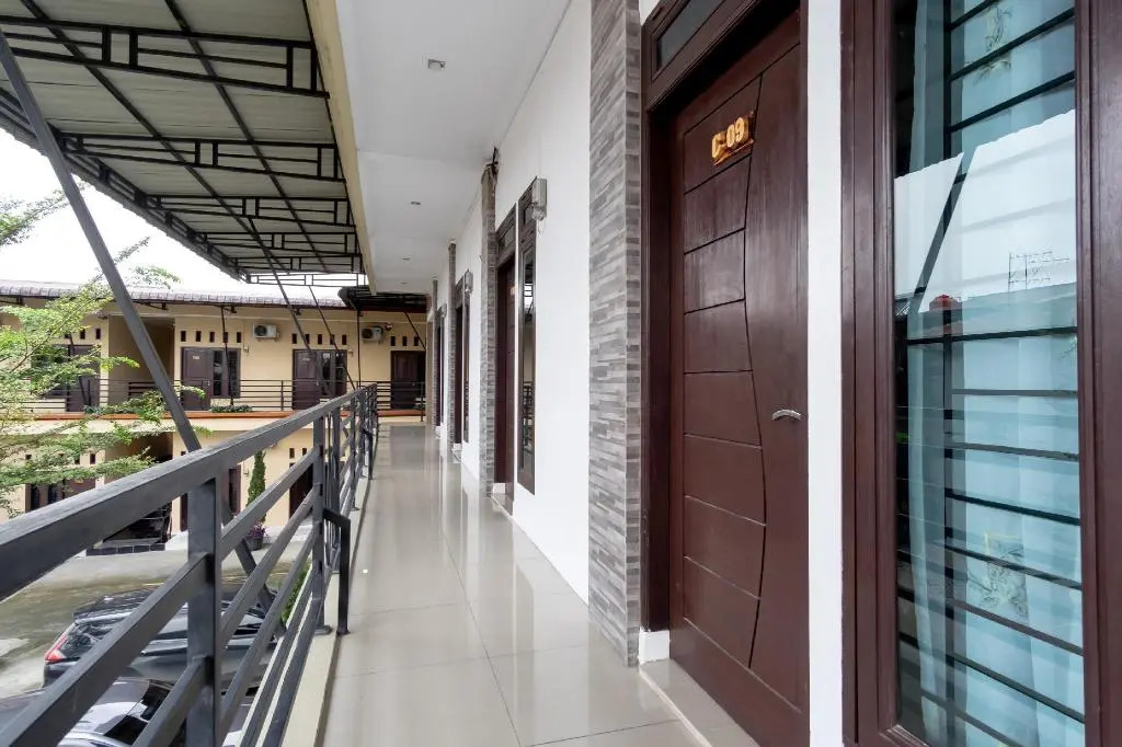 OYO 1371 Carofin Guest House