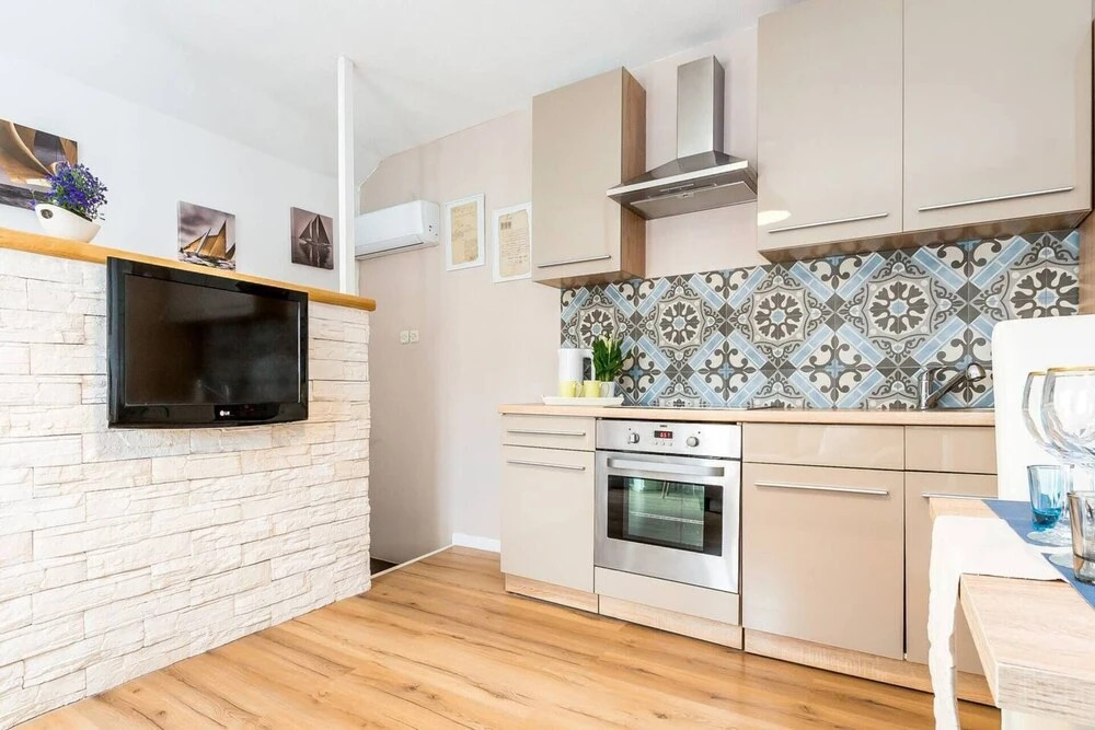 2 Bed House With Sea View in Šibenik!