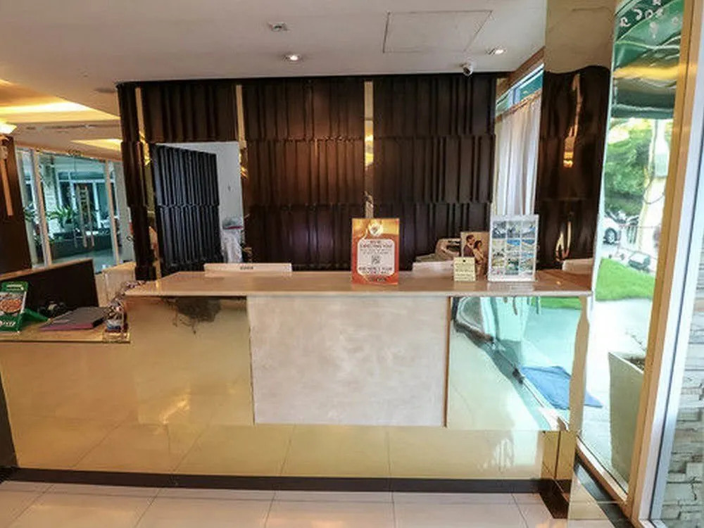 Nida Rooms New Petchburi Perspective at The Green Bells
