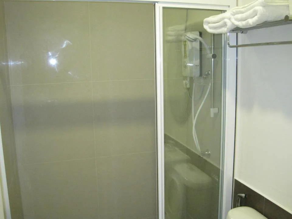 One Home Hotel