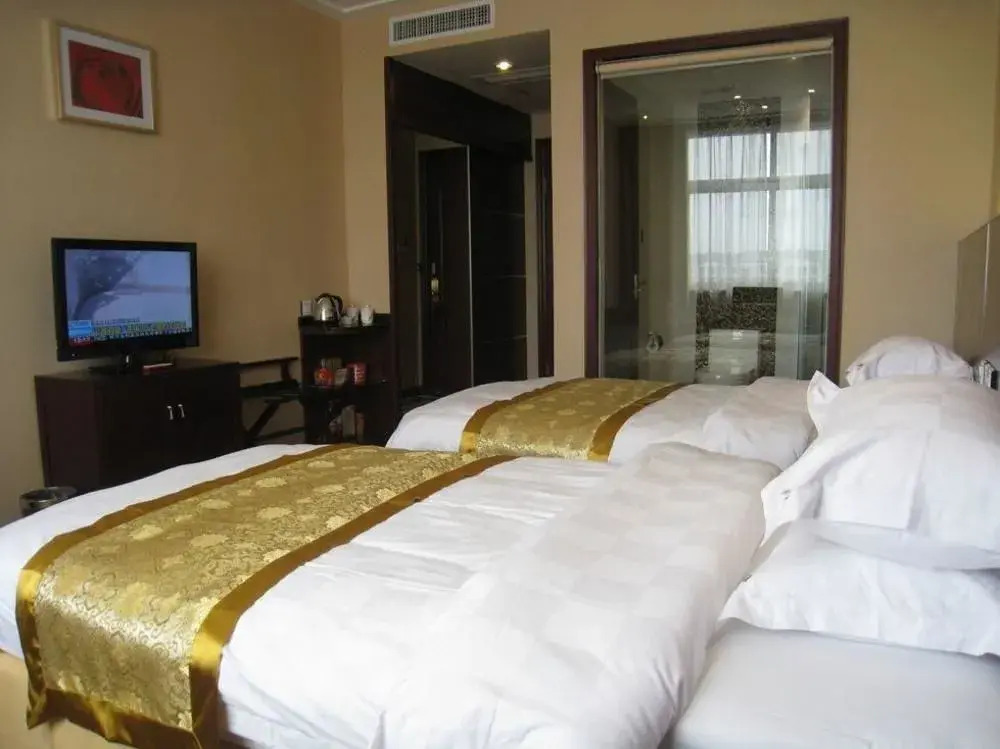 Jingjiang Fenghe Hotel